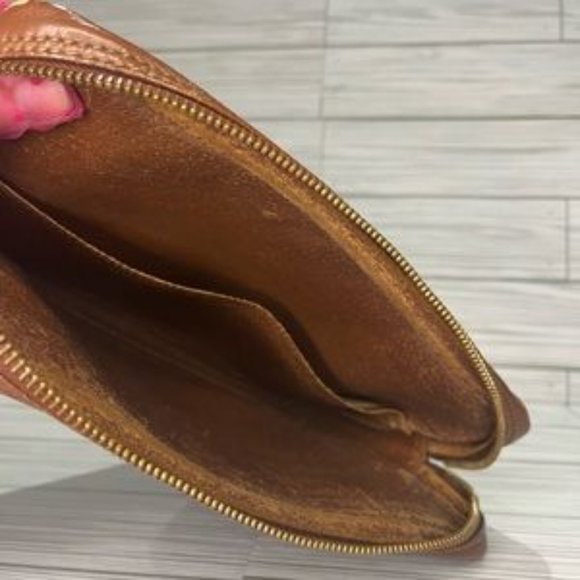 Louis Vuitton Monogram Pochette Second 184 Sport Clutch*** - Picture 13 of 14